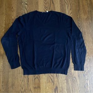 Men’s Navy V-Neck Sweater